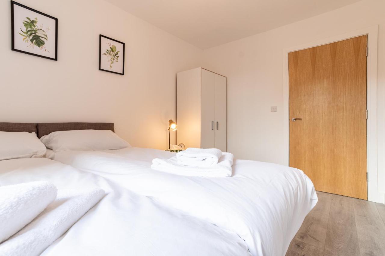 Copenhagen Court Apartments Basingstoke Kültér fotó
