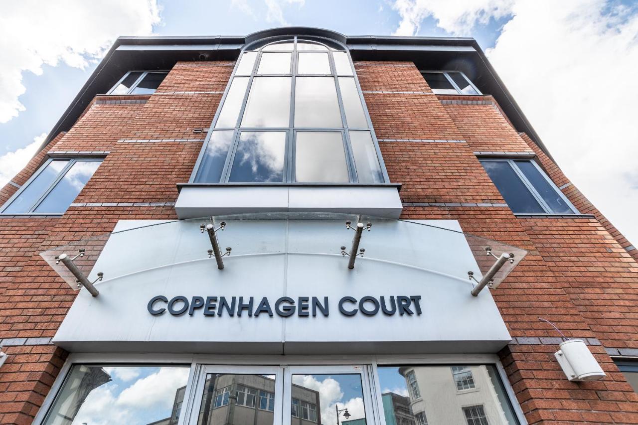 Copenhagen Court Apartments Basingstoke Kültér fotó